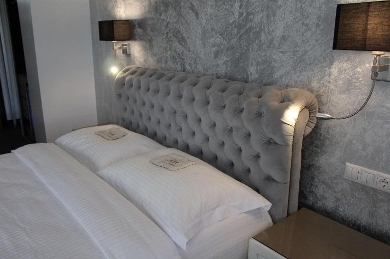 Andromeda Downtown Suites Athén Kültér fotó